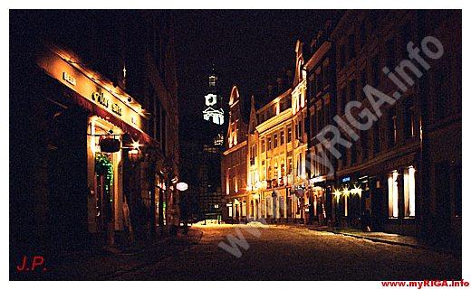 gallery_17_36_8717.jpg